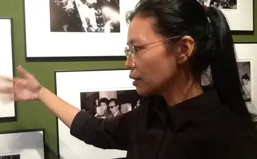 Lee Ching-yu, the wife of the Taiwanese human rights activist imprisoned in China, at the office in Taipei where she studies the history of Taiwan's democratic movement. Image by Richard Bernstein. Taiwan, 2017.