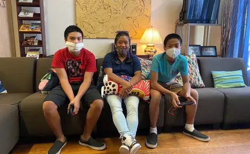 Cole (from left), Marica, and Bradin Paco. Image by Eric Adelson/The Times-Union. United States, 2020.