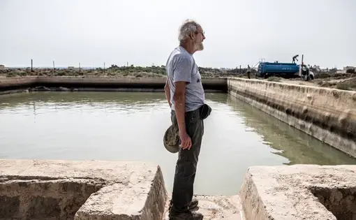 Bert de Vries heads a project to restore an ancient water system near the town of Umm el-Jimal, Jordan. Image by Neil Brandvold. Jordan, 2017.