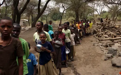 lunch_line_at_engaruka_primary_school.jpg Image by Sharon Schmickle. Tanzania, 2013