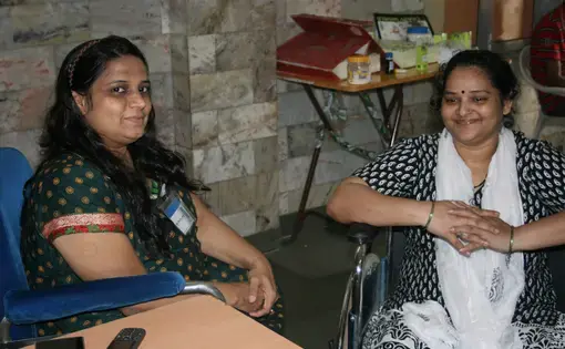 Peer counseling at clinic for persons with spinal cord injuries