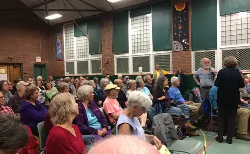 Hands Across the Hills public meeting in Leverett, Mass. Image by Richie Davis. Massachusetts, 2018.
