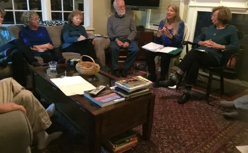 Hands Across the Hills members discuss the project's effects. Image by Richie Davis. United States, 2018.