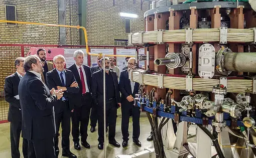 Preparing for future ties, an ITER team visits an Iranian fusion facility. Image courtesy ITER Organization. Iran, 2017.