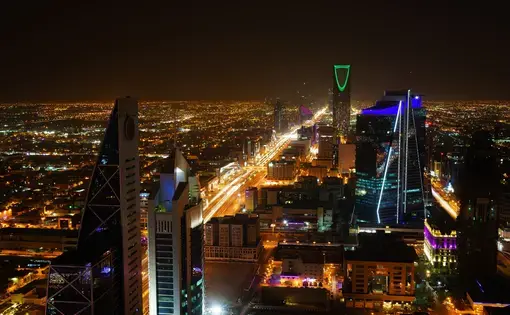 Riyadh at night. Image courtesy Pixabay.