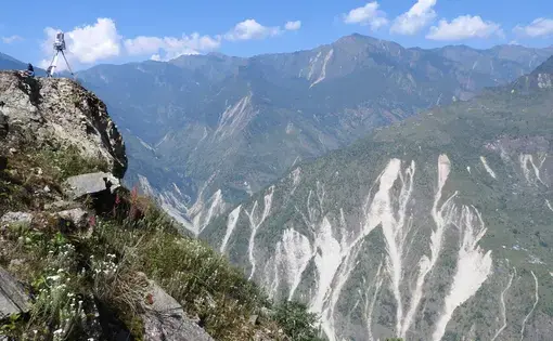 The shaken landscape in Nepal could have a heightened level of landslides years or even decades after the devastating earthquake in 2015. Image by Kristen Cook. Nepal, 2015.