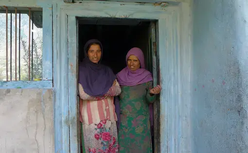 Members of Jammu and Kashmir's Gujjar-Bakerwal ethnic group, Najma Jan and Tahira Akhter say that birth control in their community has such a stigma attached to it that they are unable to raise the subject even with their husbands. Image by Safina Nabi. Kashmir, 2020.