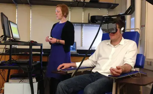 Erik Vance participates in an experiment in a hypnosis laboratory. Image by Liz Neeley. Seattle, WA, 2016.