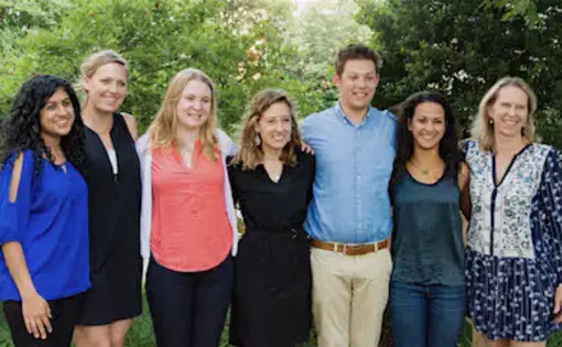 From left: Johns Hopkins Bloomberg School of Public Health student Poonam Daryani, SPH student Lauryn Claassen, COM student Erica Andersen, SPH student Madeline Bishop, COM student Campbell Rawlins, Pulitzer Center program manager Akela Lacy, and Pulitzer Center editor Kem Knapp Sawyer.