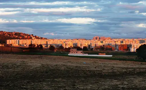 Boukhalef, the neighborhood in Tangier, Morocco, where many sub-Saharan Africans live as they try to make their way to Europe. Image by Andreea Campeanu. Morocco, 2015. Media file: boukhalef-inline1b.jpg