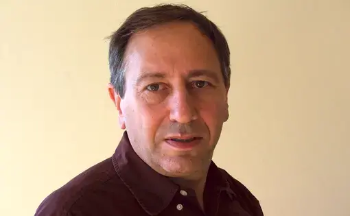 Dan Headshot