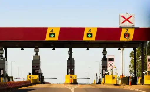 Toll payment point on a BR-163 highway in Mato Grosso do Sul, Brazil. Image by rafapress / Shutterstock. Brazil, undated.