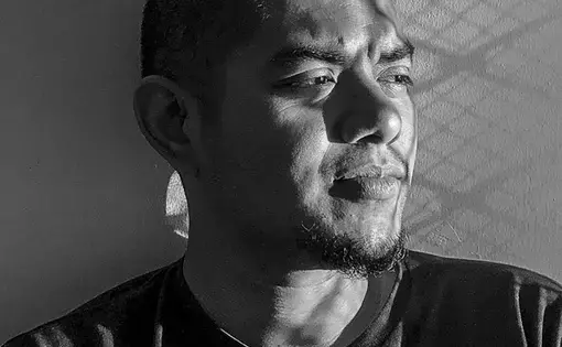 Veejay Villafranca