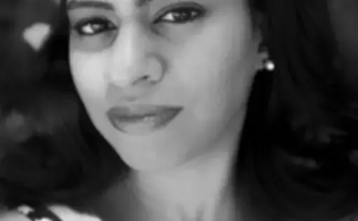 Amrita headshot