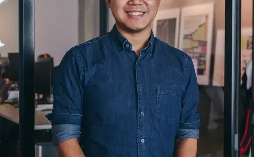 Rapee Suveeranont headshot