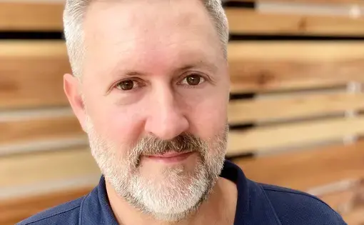 Steve Sapienza headshot
