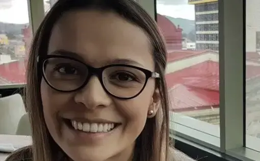 headshot