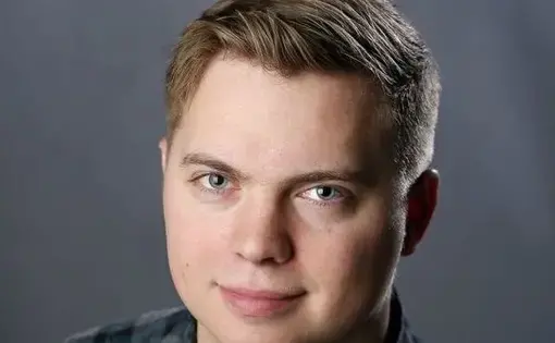 headshot