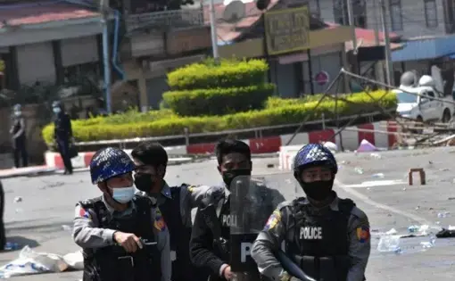Burmese Police during the recent crackdown in Taunggyi, capital of Shan State. Photo by Robert Bociaga.