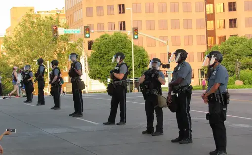 Photo of police officers