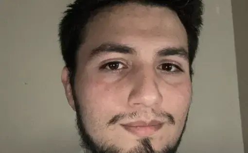 headshot