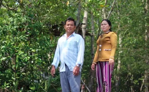 Mr. Tran Minh Tung and his wife, Ms. Nguyen Thi Lang, forest keeper of sub-zone 6B, sub-zone 3. Mr. Tung has been with the forest since 1979. Image by Mai Nguyen Phuong Anh. Vietnam, 2021.