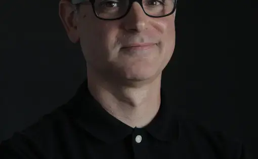 headshot