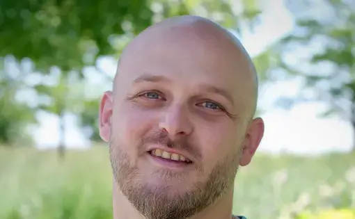 Headshot