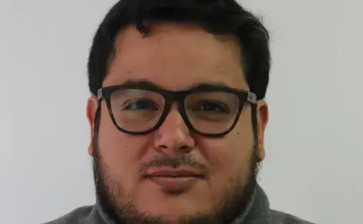 headshot