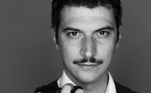 headshot