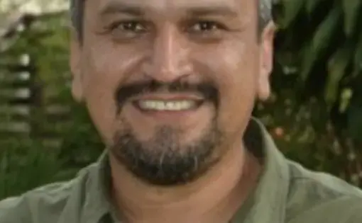 headshot