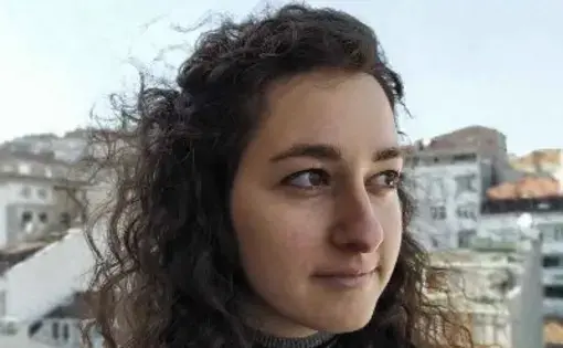 headshot