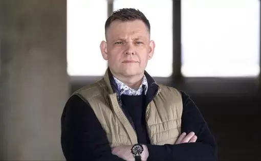 Guðmundur Þóroddsson, or Gummi, as he is known by many, was formerly incarcerated at Kvíabryggja and is the founder of Iceland’s prison association, Afstaða.