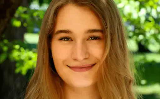 Portrait of Kate Mabus