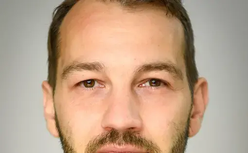 Florian Schmitz headshot