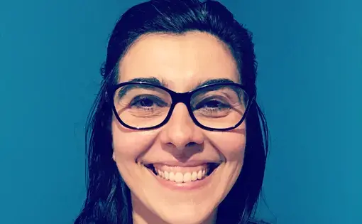 headshot of Bruna Wagner