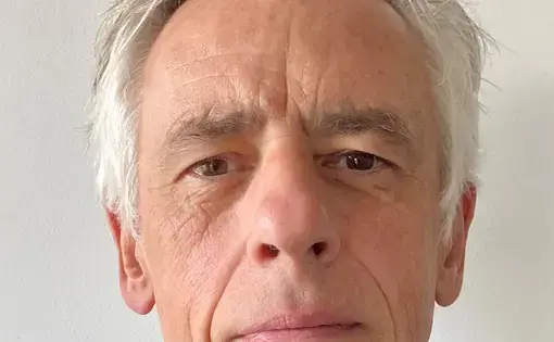 Raf Casert headshot