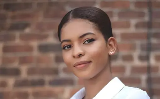 Alma Beauvais headshot