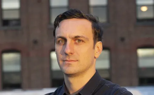 Peter Andrey Smith headshot