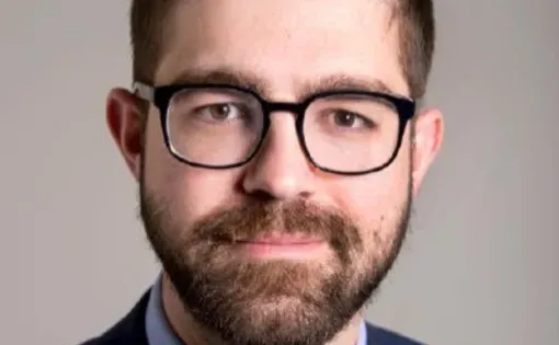 Aaron Falk