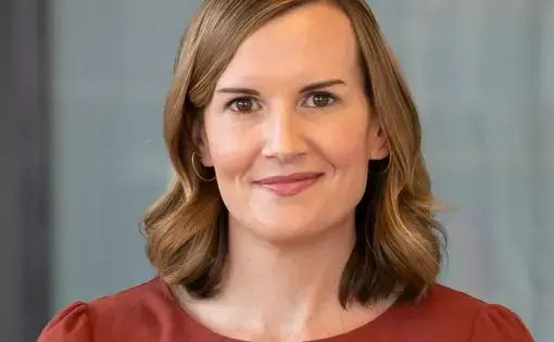 Susan Davis headshot
