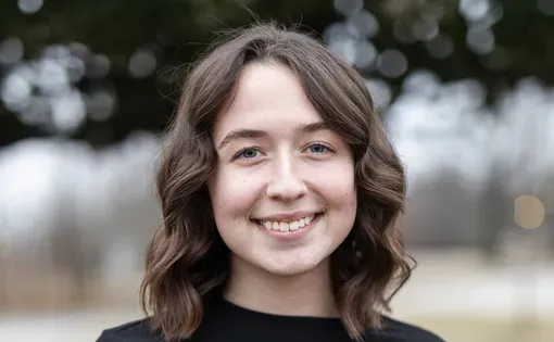 Lylee Gibbs is a sophomore at Southern Illinois University, studying photojournalism. She is the photo editor of the Daily Egyptian, SIU's student-run newspaper. Prior to that, she served as a staff photographer with an emphasis on sports photography.
