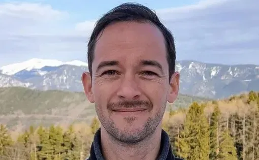 Justin Spike headshot