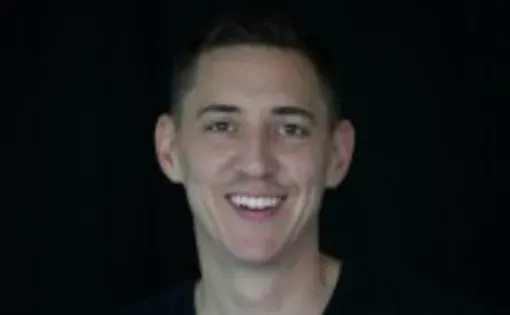 Benji Jones headshot