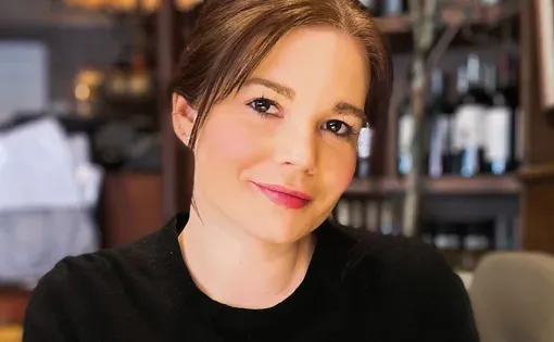Katie McQue headshot