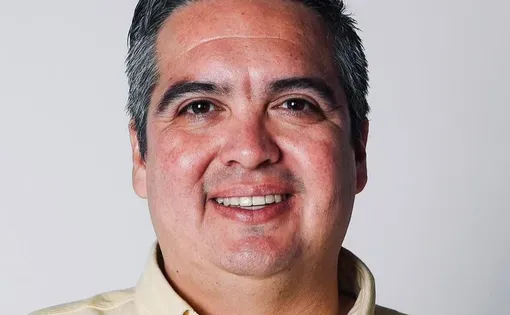 Silber Meza headshot