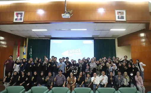 Participants, facilitators, and speakers of GVM IPB University 2024. Image courtesy of Dkasra IPB, Dramaga 2024.