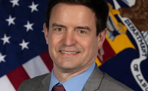 Douglas Parker headshot