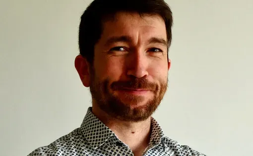 Luc Martinon headshot