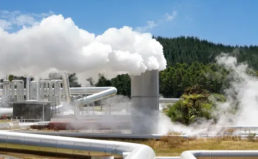 Geothermal power station. Image by N.Minton/Shutterstock.